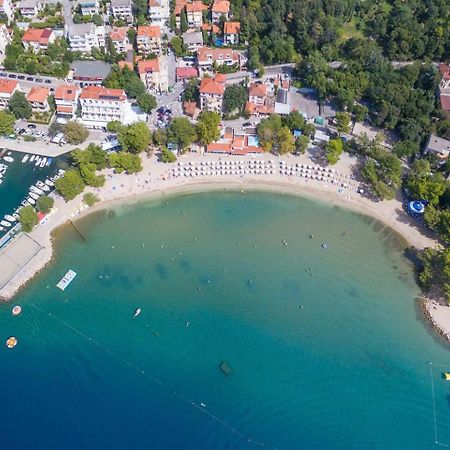 Apartments And Rooms With Parking Space Crikvenica - 19125 Ngoại thất bức ảnh
