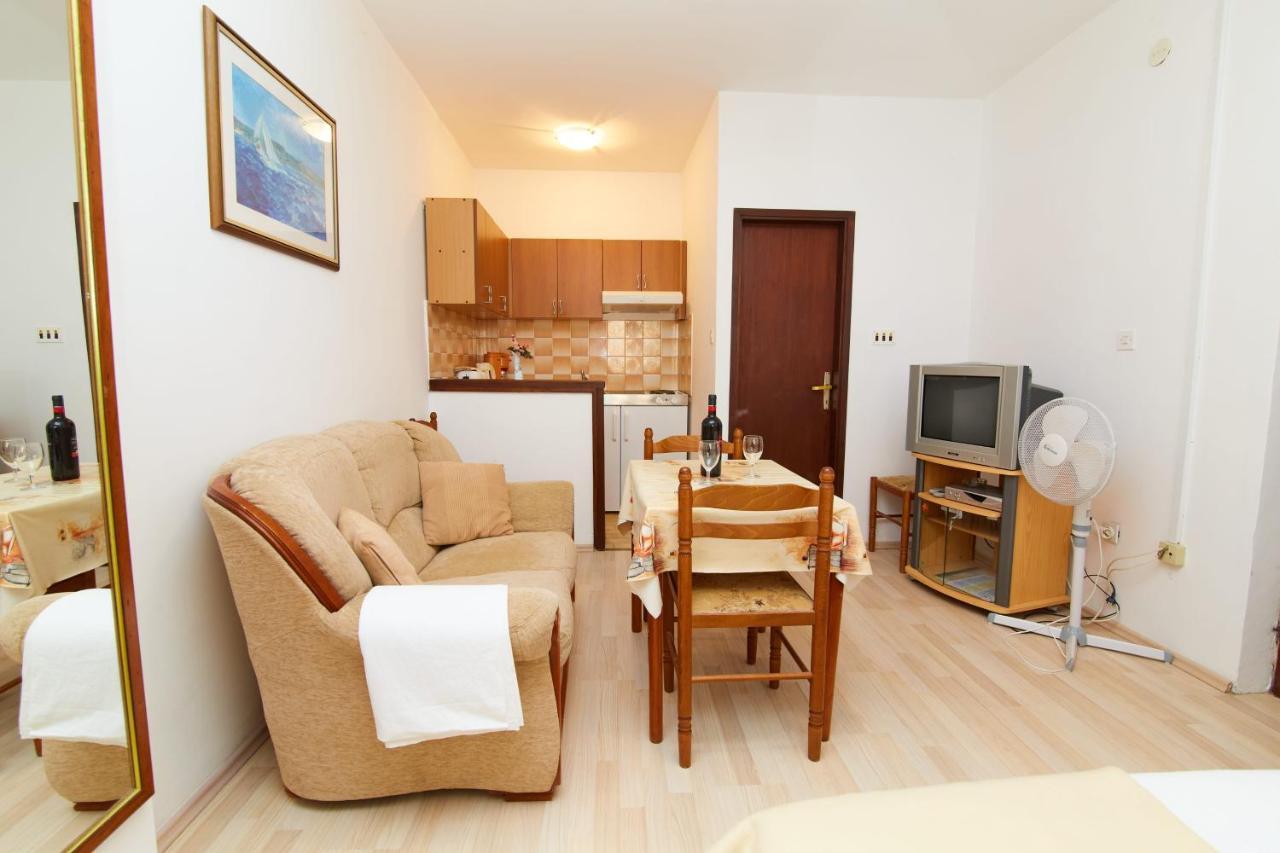 Apartments And Rooms With Parking Space Crikvenica - 19125 Ngoại thất bức ảnh